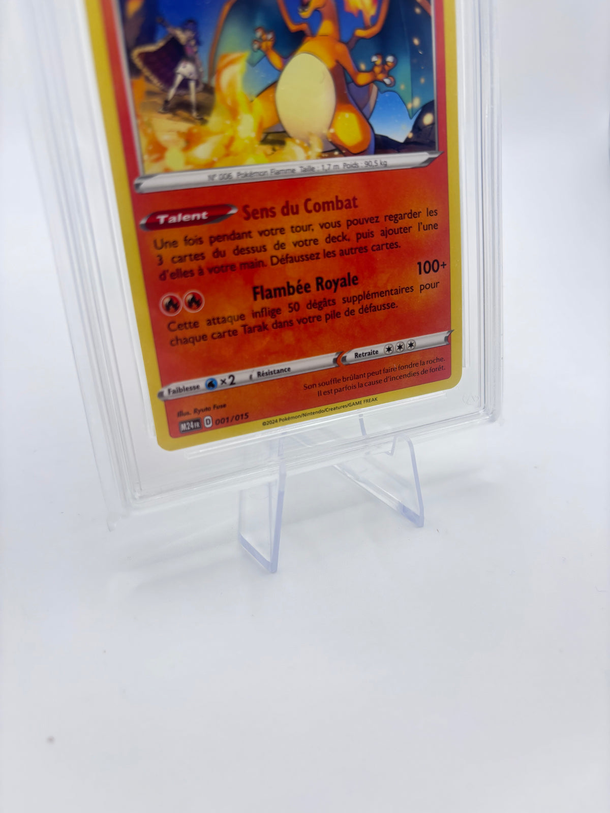 Carte gradée Collect Aura 9 Dracaufeu promo McDonald's 2024 FR – photo 3